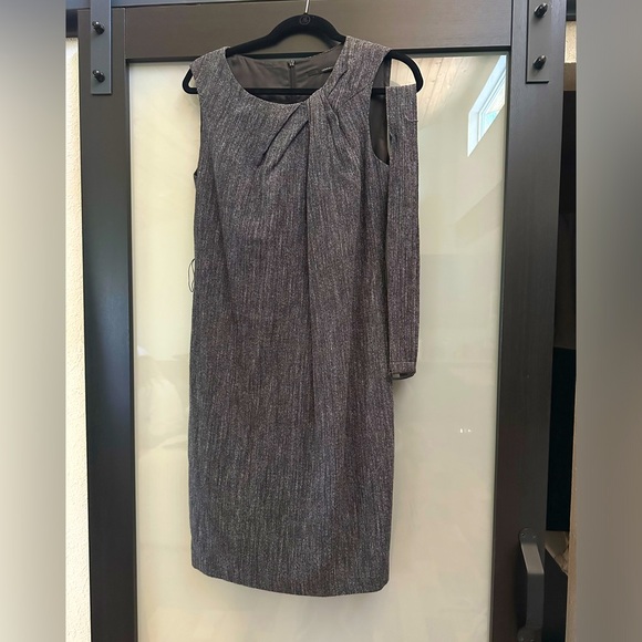 ISDA & CO Tweed Sleeveless Shift Dress - Picture 8 of 10